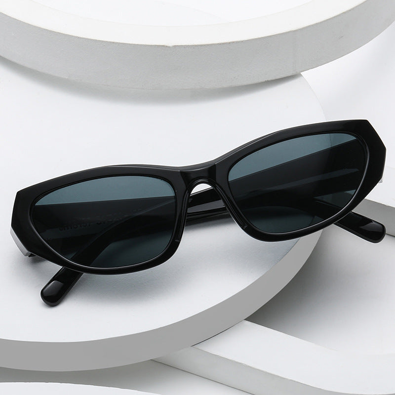 Damen stylische geometrische Sonnenbrille im modernen Design Brehn