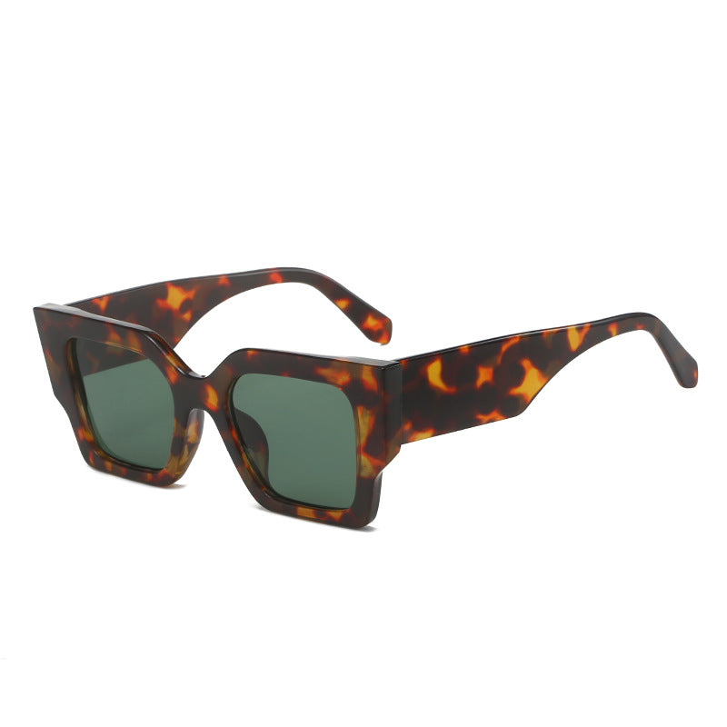Damen Modische quadratische Sonnenbrille mit breitem Rahmen und UV-Schutz Brehn