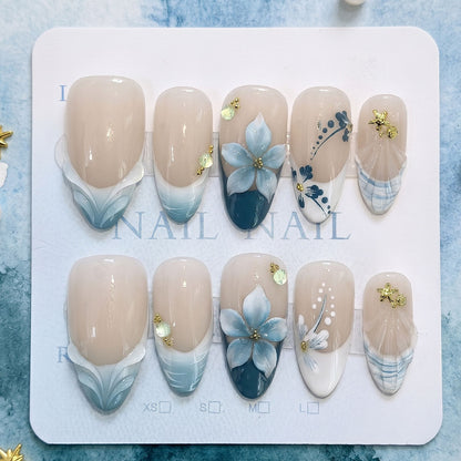 Künstlerisches Floral Press-On Nagelkunst Set
