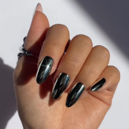 Glänzende schwarze Stiletto Press-On Nägel Brehn