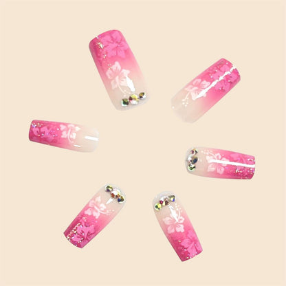 Dekorative florale Nagelverlängerungen