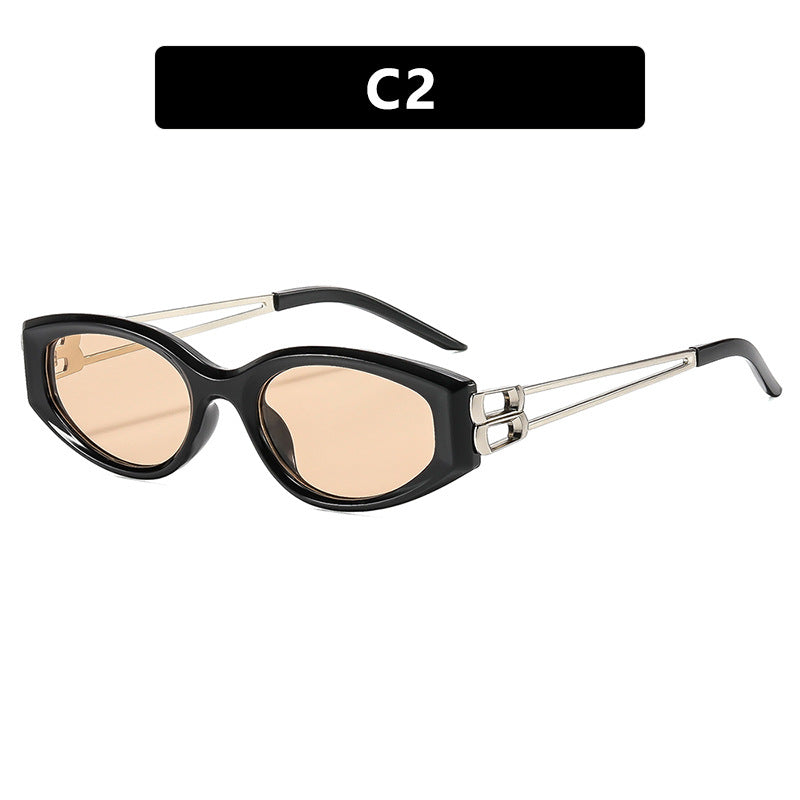 Damen Cat-Eye Sonnenbrille mit markantem Kunststoffrahmen und stilvollen Akzenten Brehn