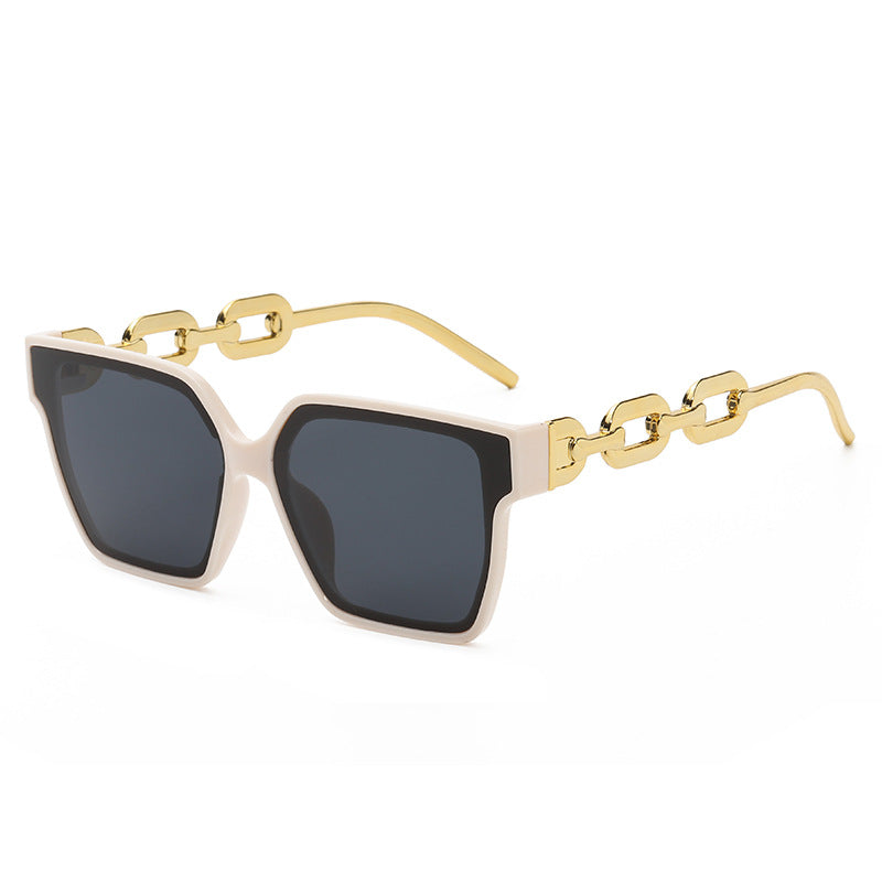 Damen Oversized Fashion-Sonnenbrille mit außergewöhnlichem Kettendesign Brehn