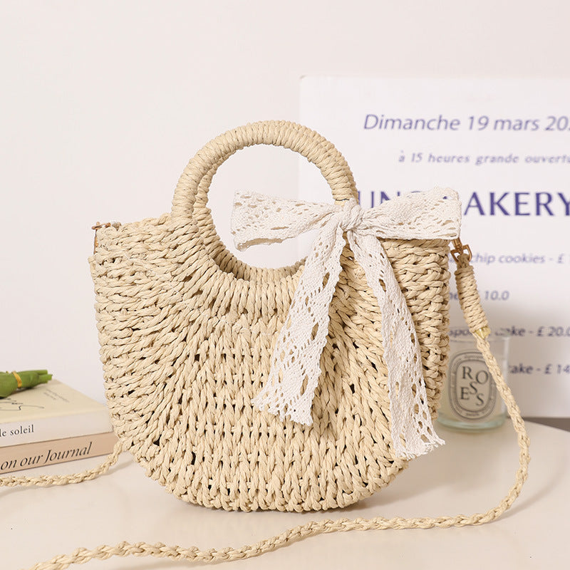 Trendige Basttasche mit Rundem Griff und Strukturiertem Design Brehn