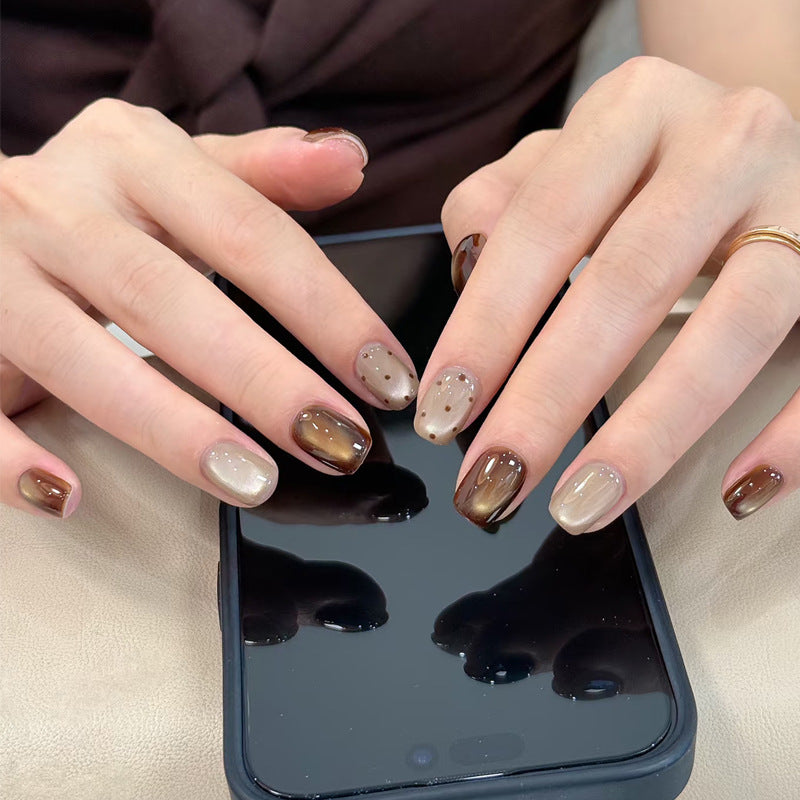 Ombre Gradient Press-On Nägel mit eleganten Akzenten Brehn
