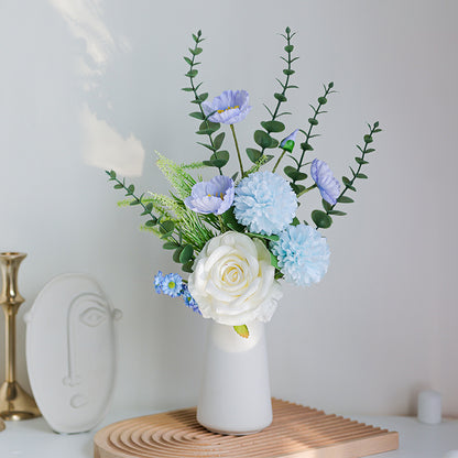 Elegante künstliche Blumenarrangement