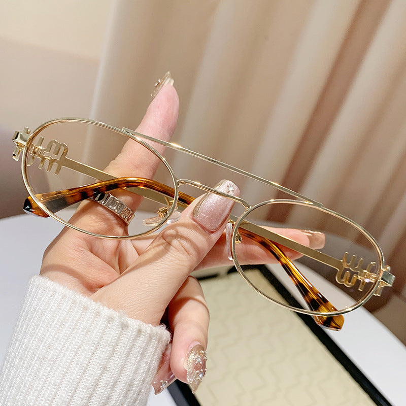 Damen modische Brille mit elegantem Metallrahmen und einzigartigem Design Brehn