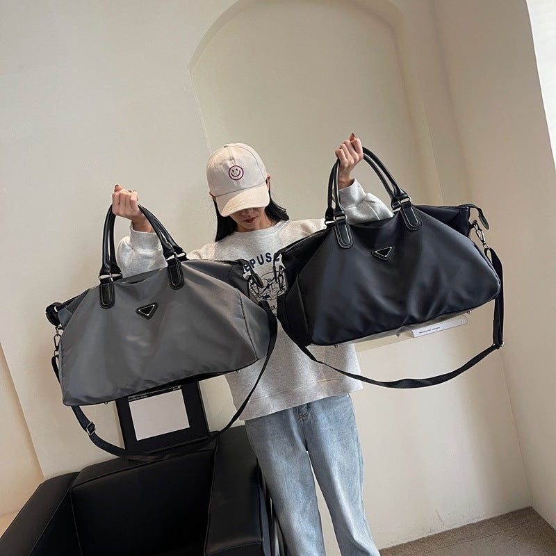 Praktische Sport- und Reisetasche mit Vielseitigen Fächern Brehn