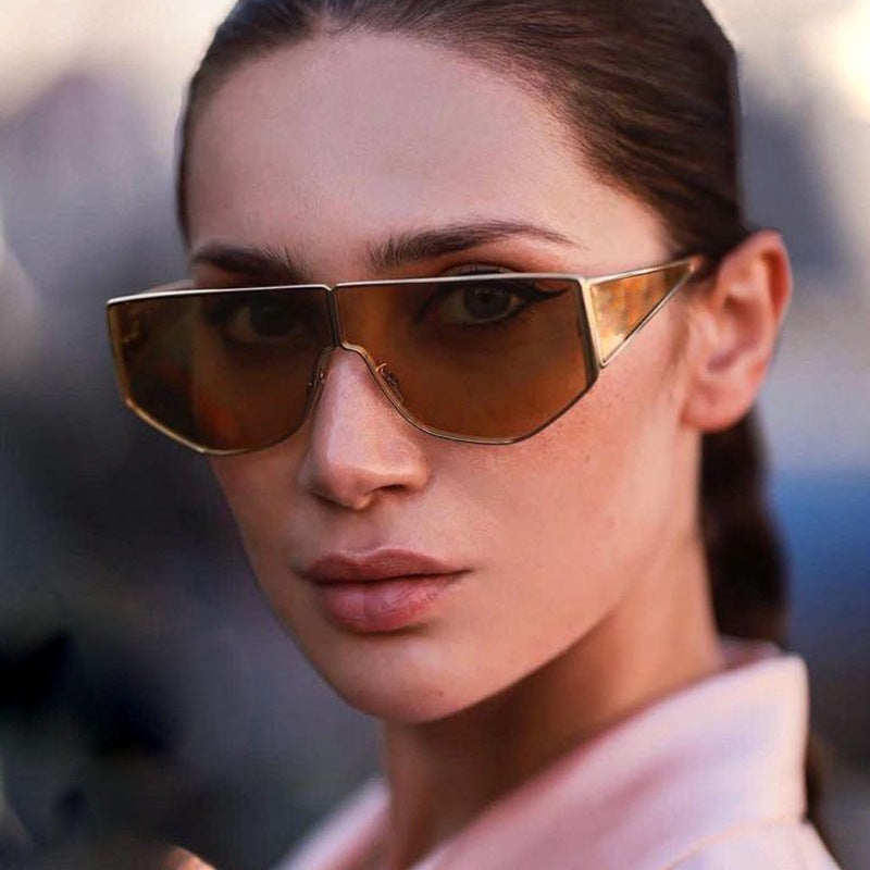 Damen trendige oversized Sonnenbrille mit markantem geometrischen Design Brehn