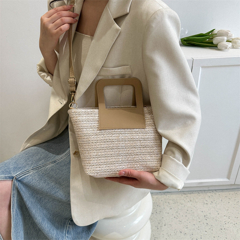 Moderne Texturierte Gewebte Handtasche Brehn