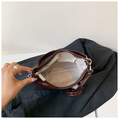 Premium-Leder-Slouch-Umhängetasche