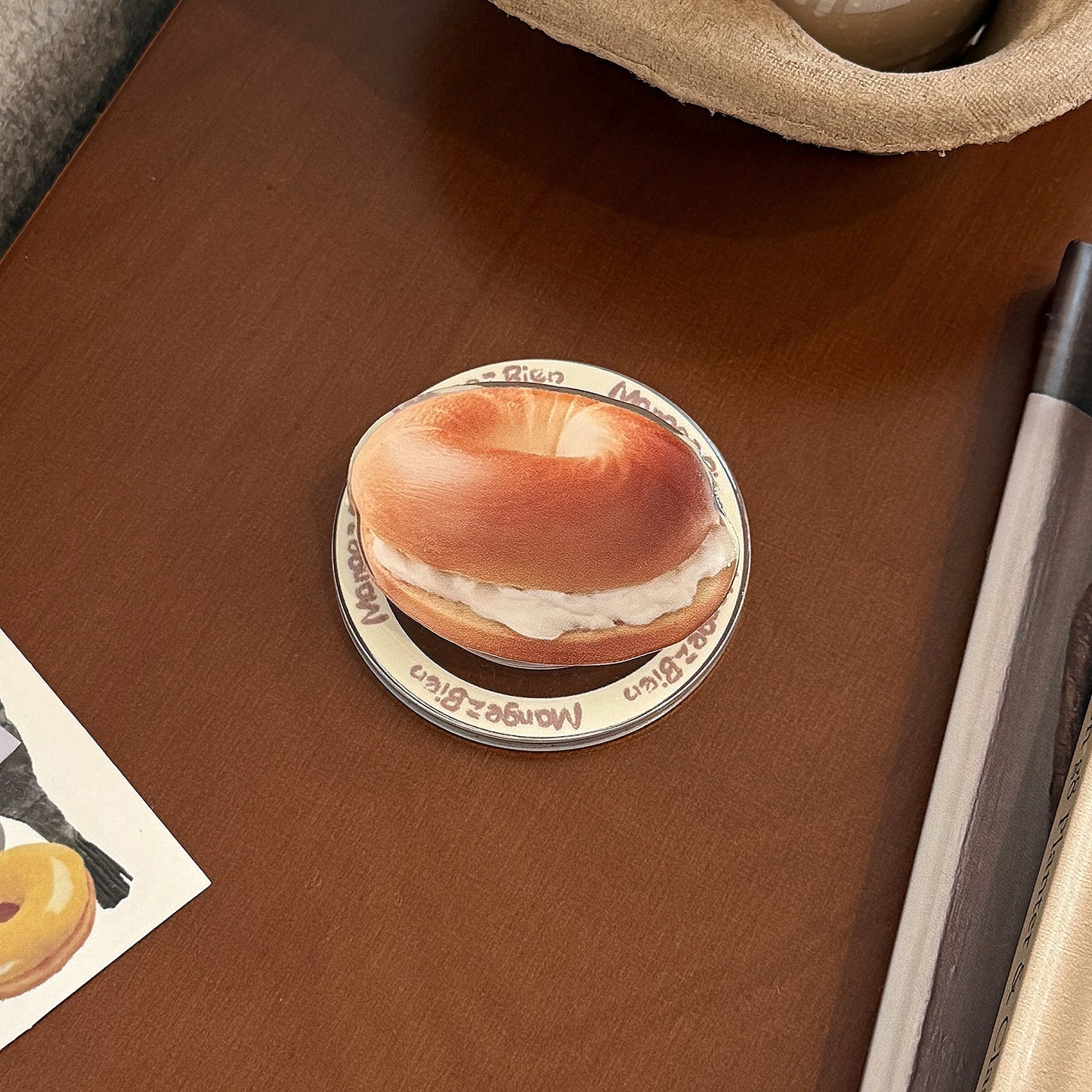Origineller Untersetzer im Burgerdesign Brehn