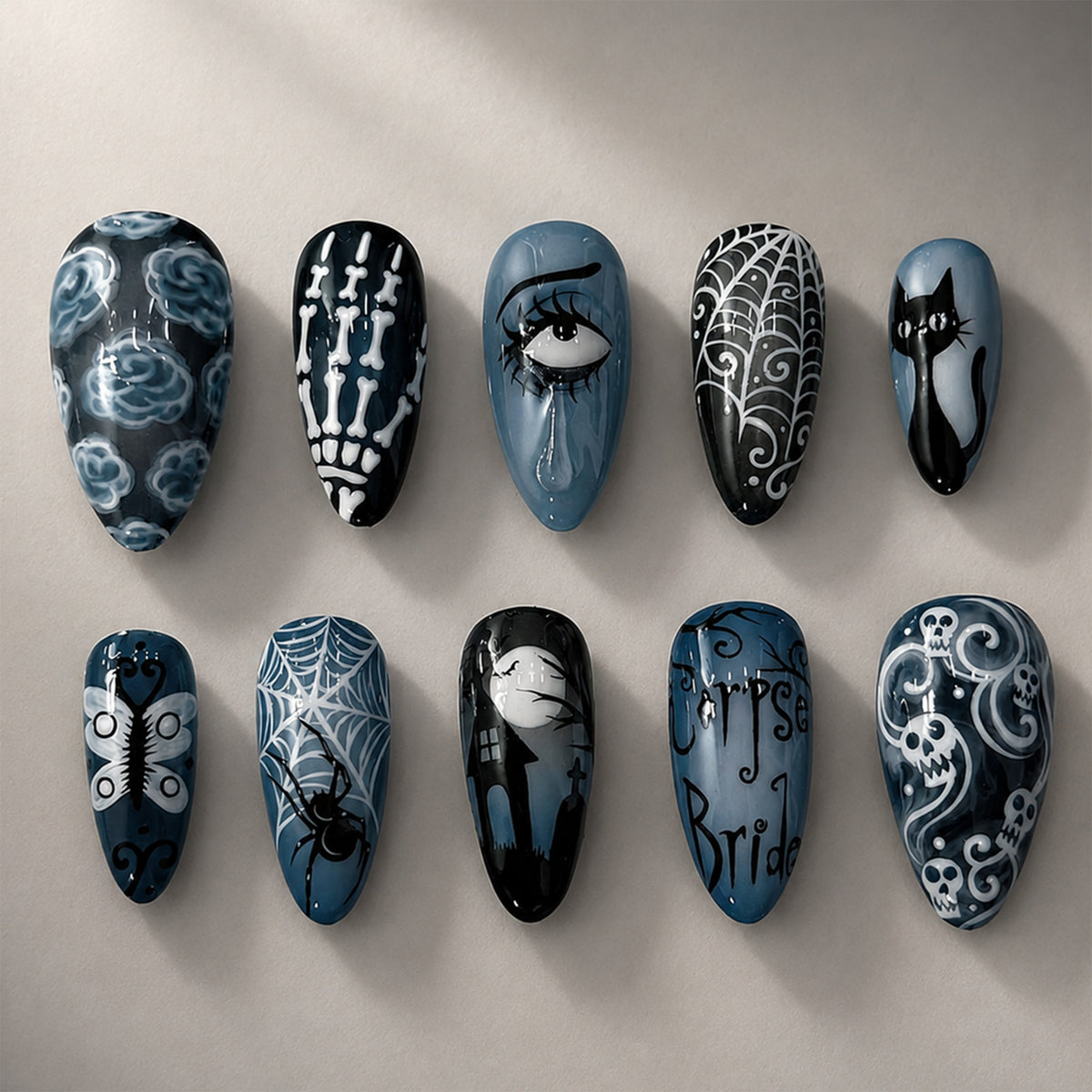 Kreatives Halloween Kunstnagelset mit Gruselmotiven Brehn