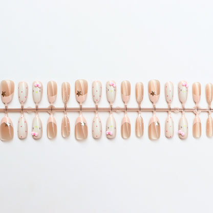 Elegantes Minimalistisches Press-On Nagelset Brehn