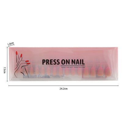 Kunstnagelset mit eleganten Spitzen und kreativen Farbakzenten Brehn