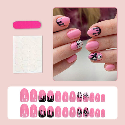 Kunstnagelset mit einzigartigen Halloween-Designs Brehn