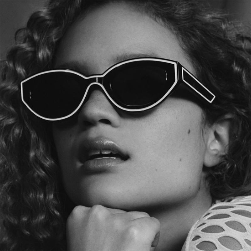 Damen Cat-Eye Sonnenbrille mit robustem transparenten Rahmen und schützendem UV-Filter Brehn