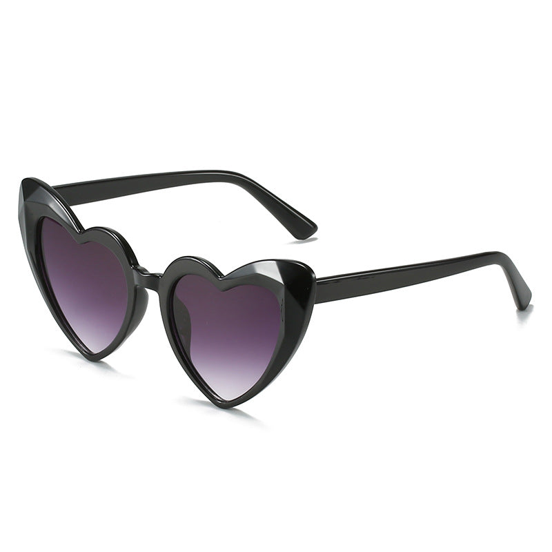 Damen Herzförmige Sonnenbrille im innovativen Design Brehn