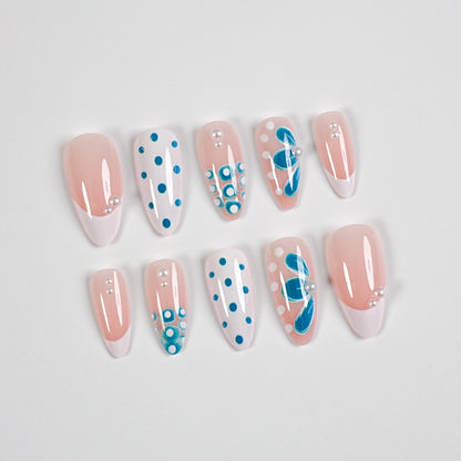 Komplettes Press-On Nagelkunst-Set mit Zubehör