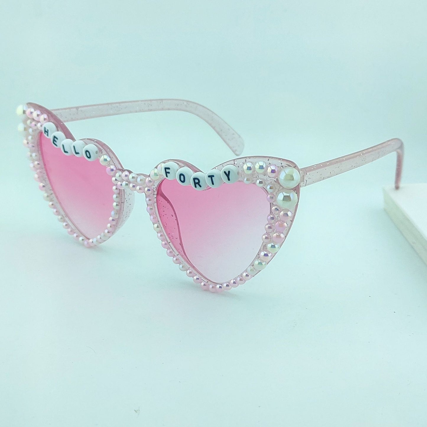 Damen Herzförmige Sonnenbrille mit außergewöhnlichem Dekor Brehn