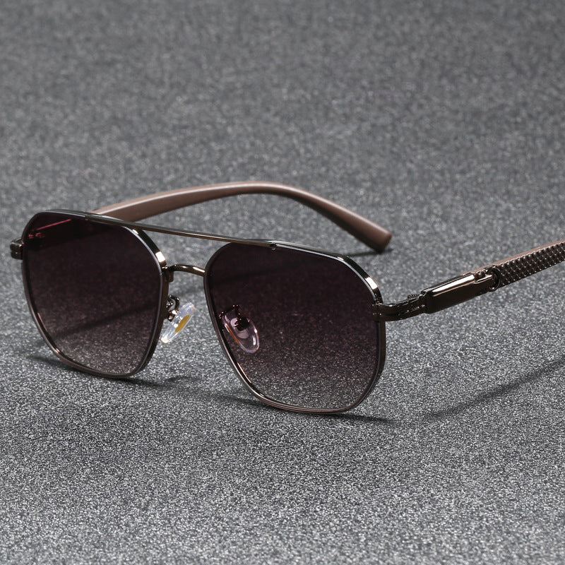 Damen modische Sonnenbrille mit stilvollen Akzenten Brehn