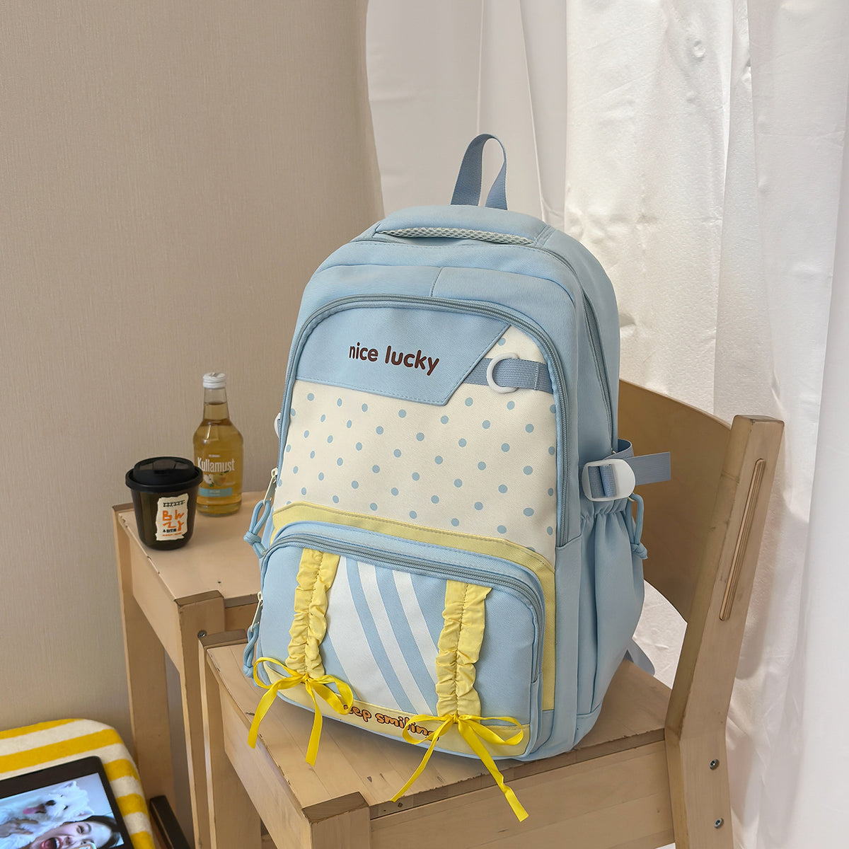 Stylischer multifunktionaler Rucksack mit niedlichen Charms Brehn