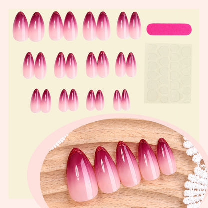 Kunstnagelset mit eleganten ombre Farbverläufen Brehn