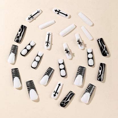 Gothic Chic Nail Art Set Brehn