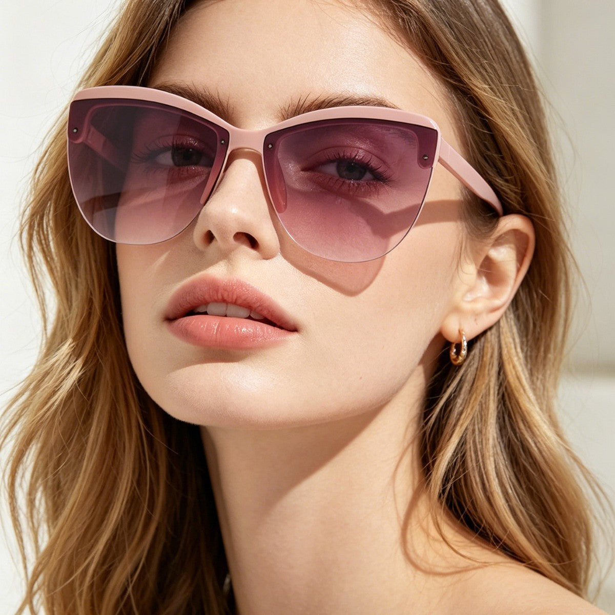 Damen modische Sonnenbrille mit hochwertigem Gradientendesign Brehn