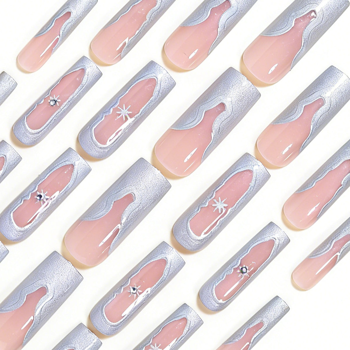 Künstlerische Press-On-Nagelerweiterungen Brehn
