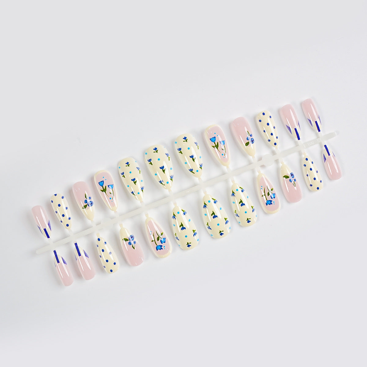 Künstlerisches Florales Nagelkunst-Kit