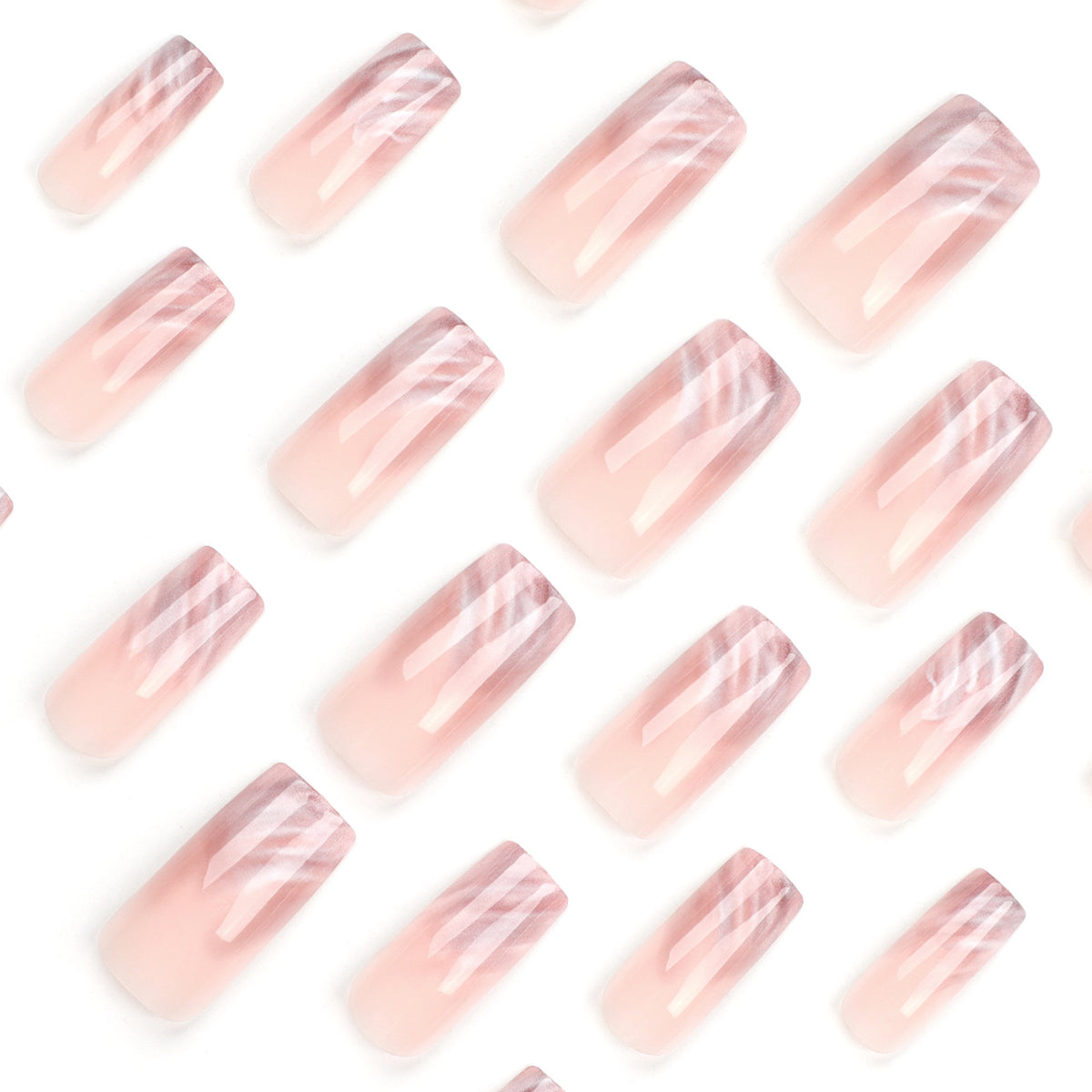 Kunstvolle Acryl-Nägel mit elegantem Glanz Brehn