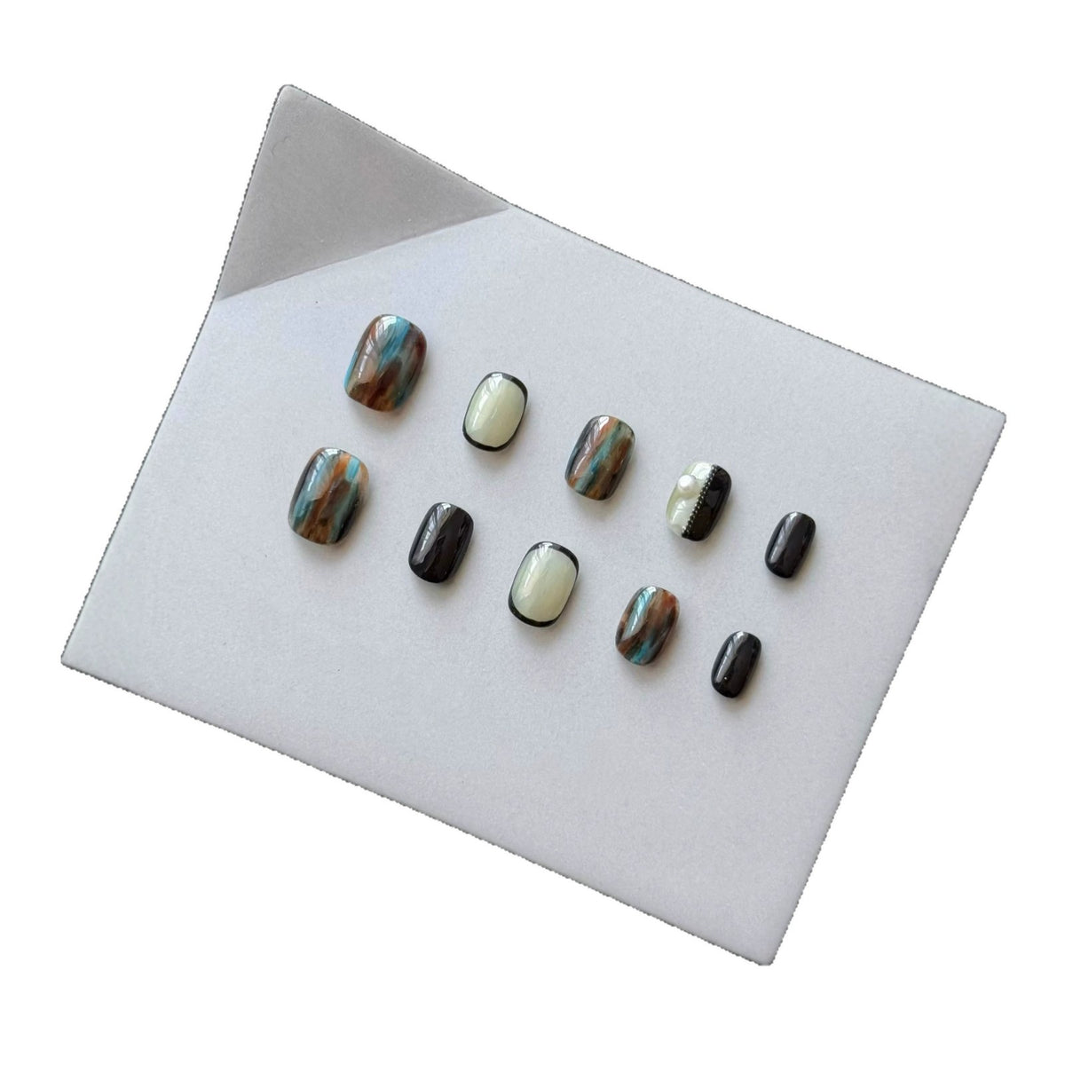 Künstlerisches abstraktes Press-On-Nagelset