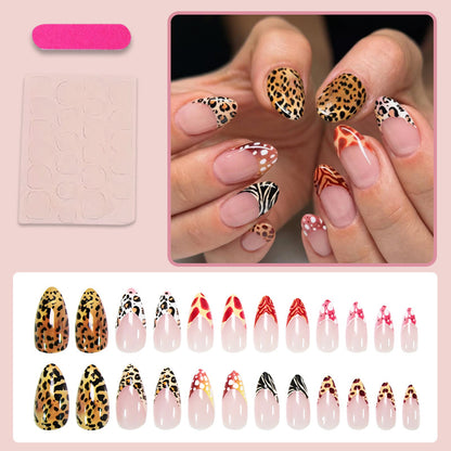 Kunstnagelset mit eleganten Tier- und Geometriedesigns Brehn