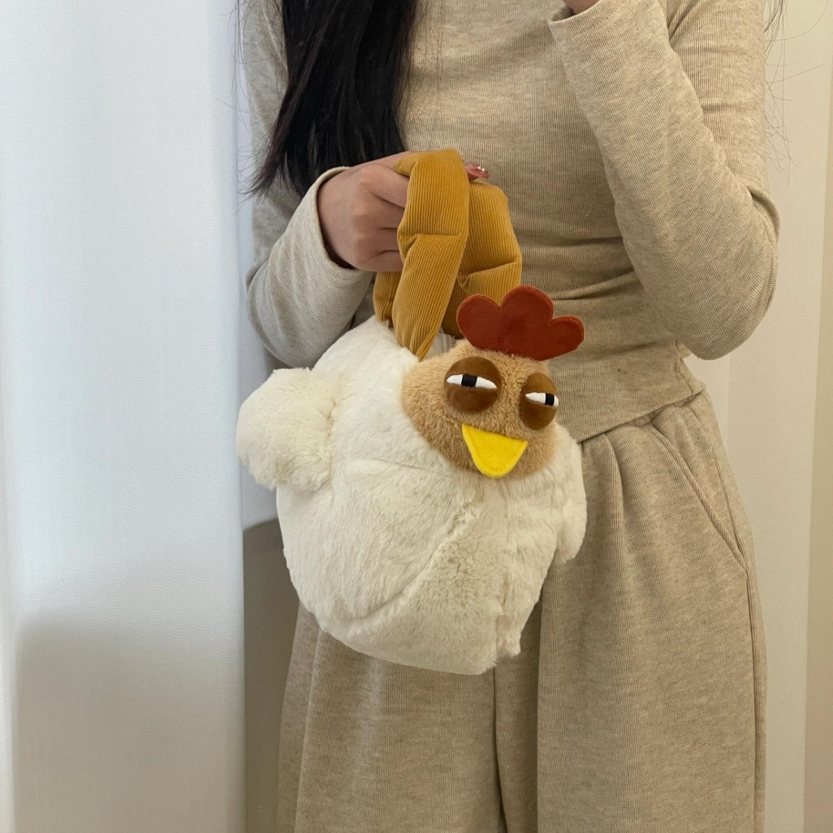 Niedliche Plüsch-Henkeltasche Brehn
