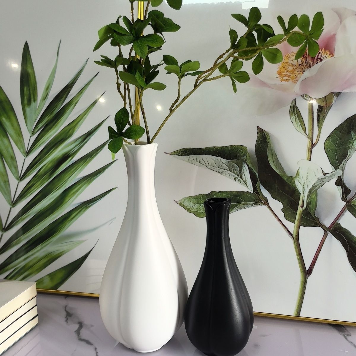 Moderne tulpenförmige dekorative Vase Brehn