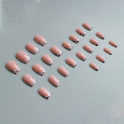 Dekoratives French Tip Nagelkunst Set