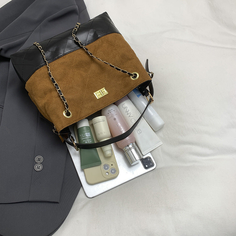 Gepolsterte Wildleder-Shopper-Tasche