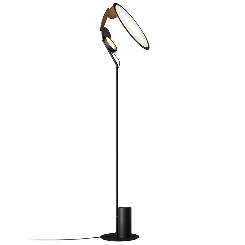 Schlanke moderne minimalistische Stehlampe