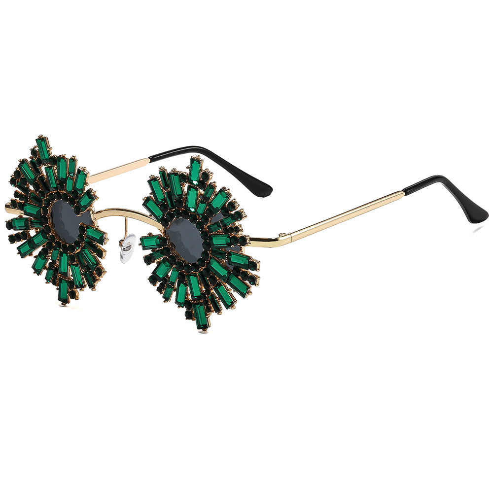Damen extravagante Design-Sonnenbrille mit buntem Kristallschmuck Brehn