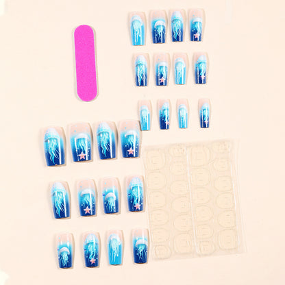 Marine-Themed Gel-Nagelkunst Designs Brehn