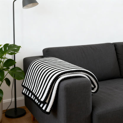 Damen Gemütliche Kuscheldecke mit Streifenmuster Brehn