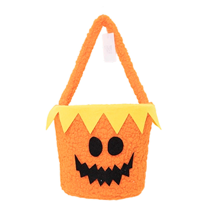 Verspielt Geschenkekorb mit süßem Halloween-Motiv