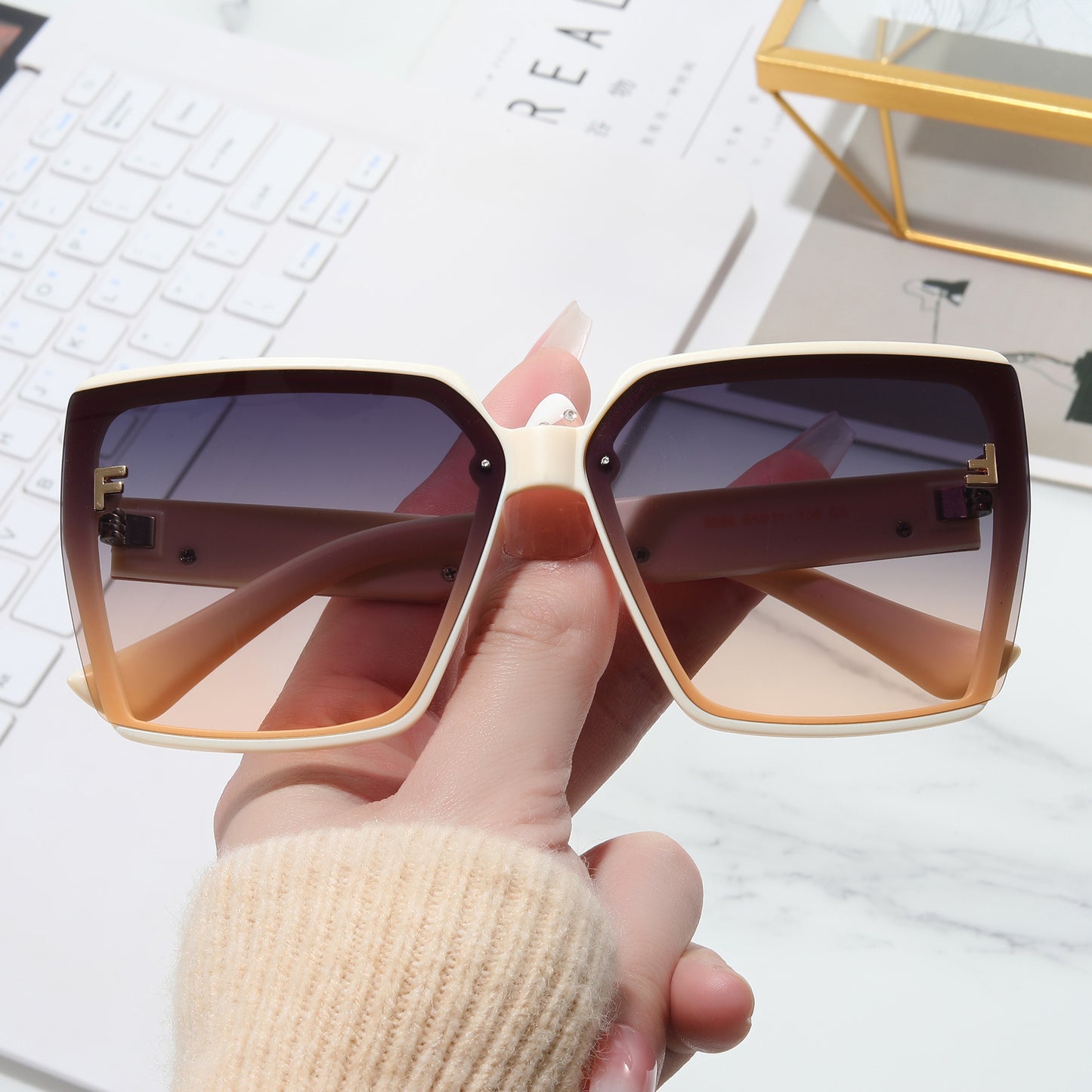 Damen oversized Sonnenbrille mit markantem Rahmen Brehn
