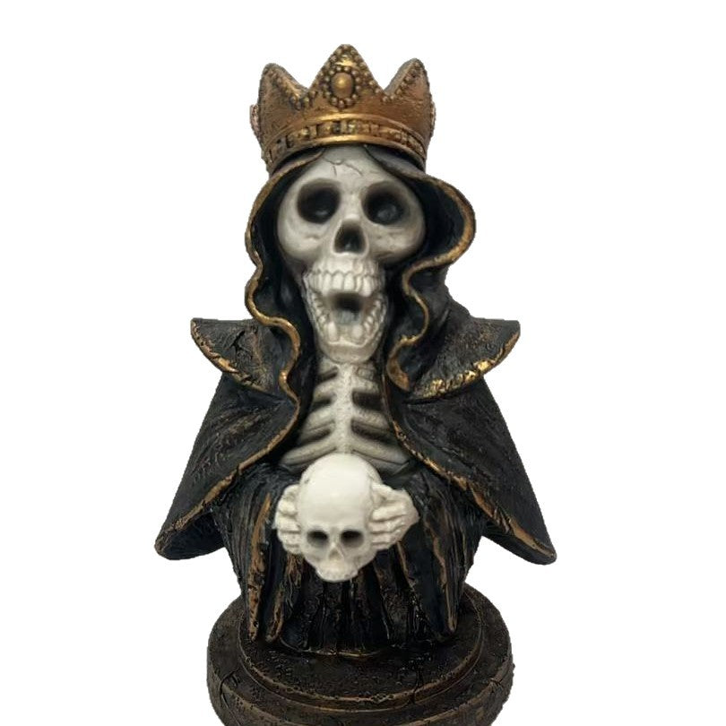 Dekorative Totenkopfstatue Brehn