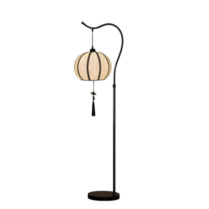 Oriental-inspirierte Stehlampe