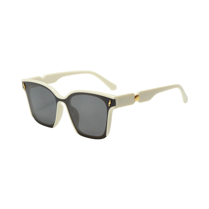 Damen Modische Sonnenbrille mit stilvollem Rahmen Brehn