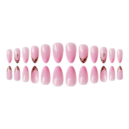 Stylische Nagelkunst Brehn