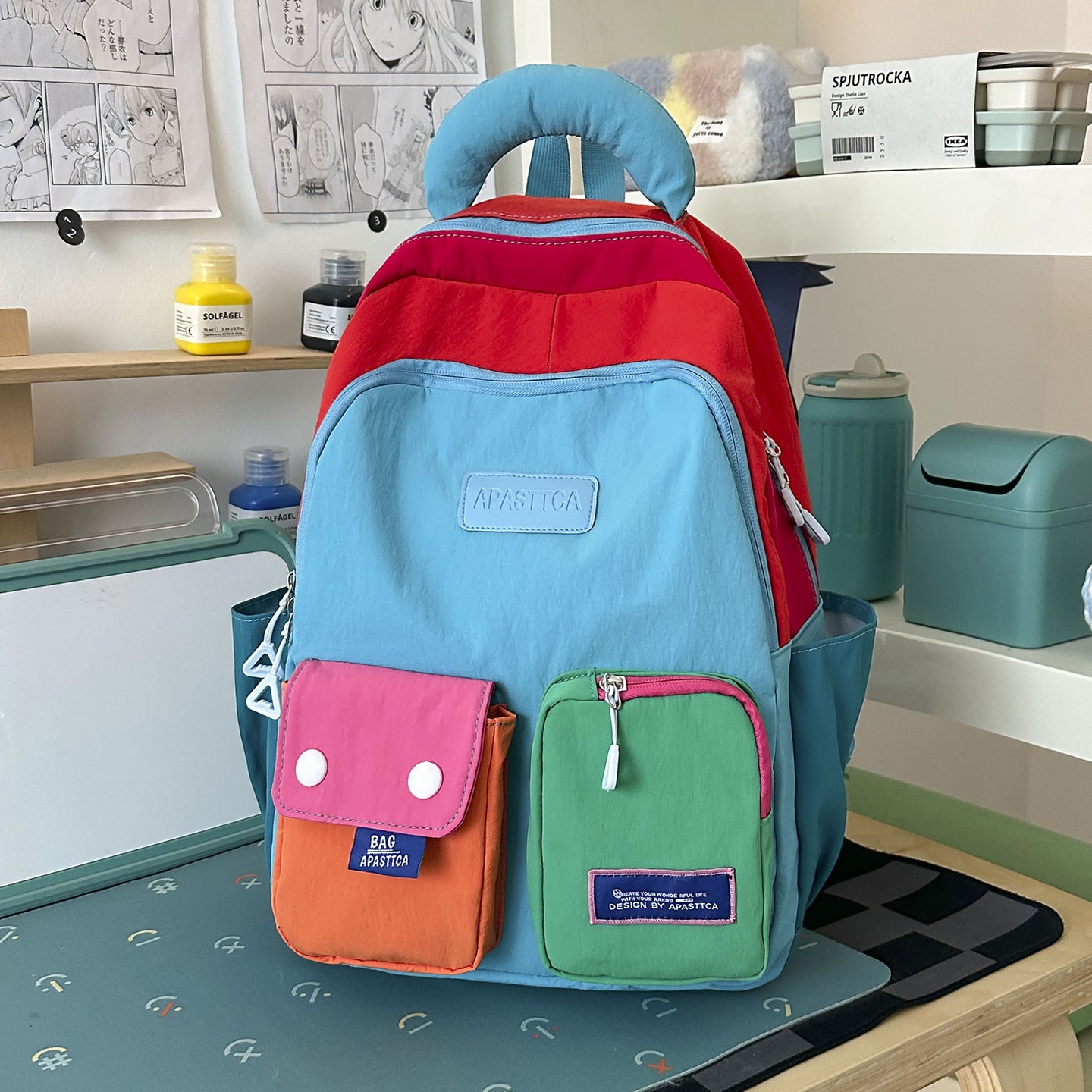 Spaßiger und funktionaler Mehrfach-Taschen Schulrucksack