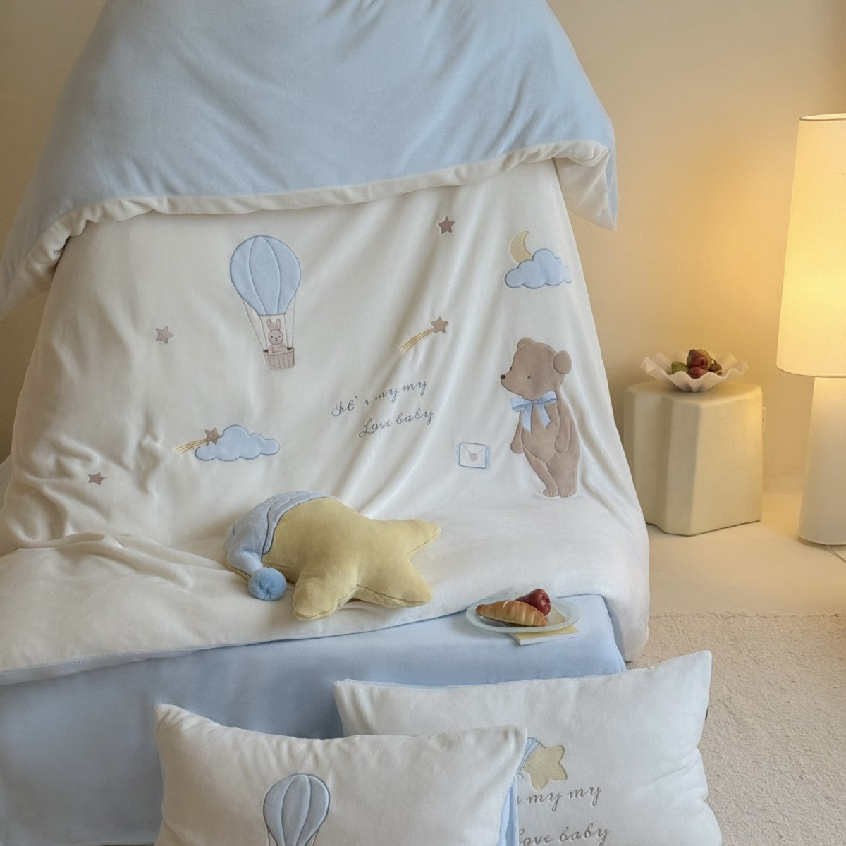 Kinder-Bettwäsche-Set aus Baumwolle mit applizierten Heißluftballon- und Teddybär-Motiven Brehn